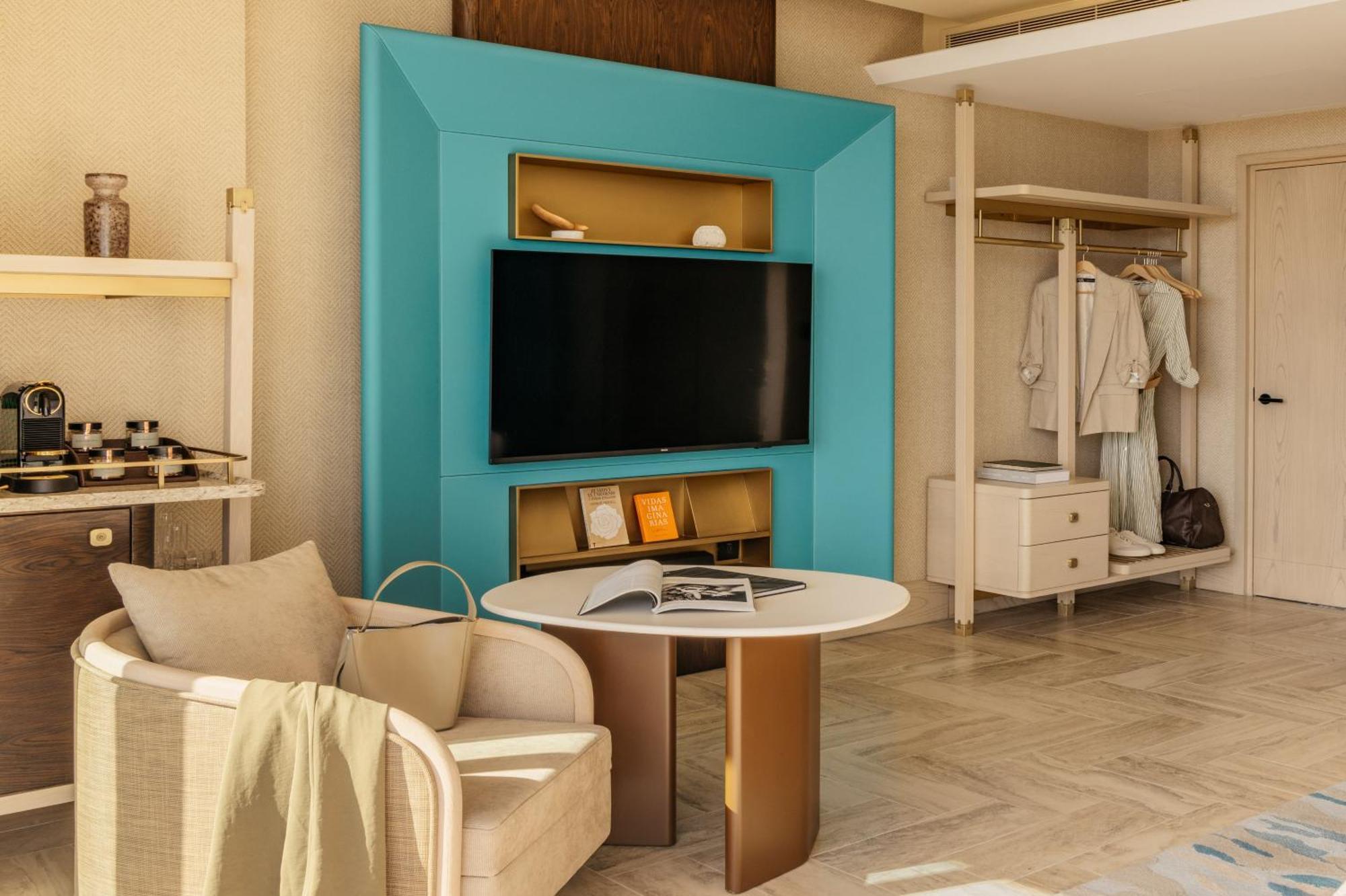 Me Malta By Melia Hotel Saint Julian's ภายนอก รูปภาพ