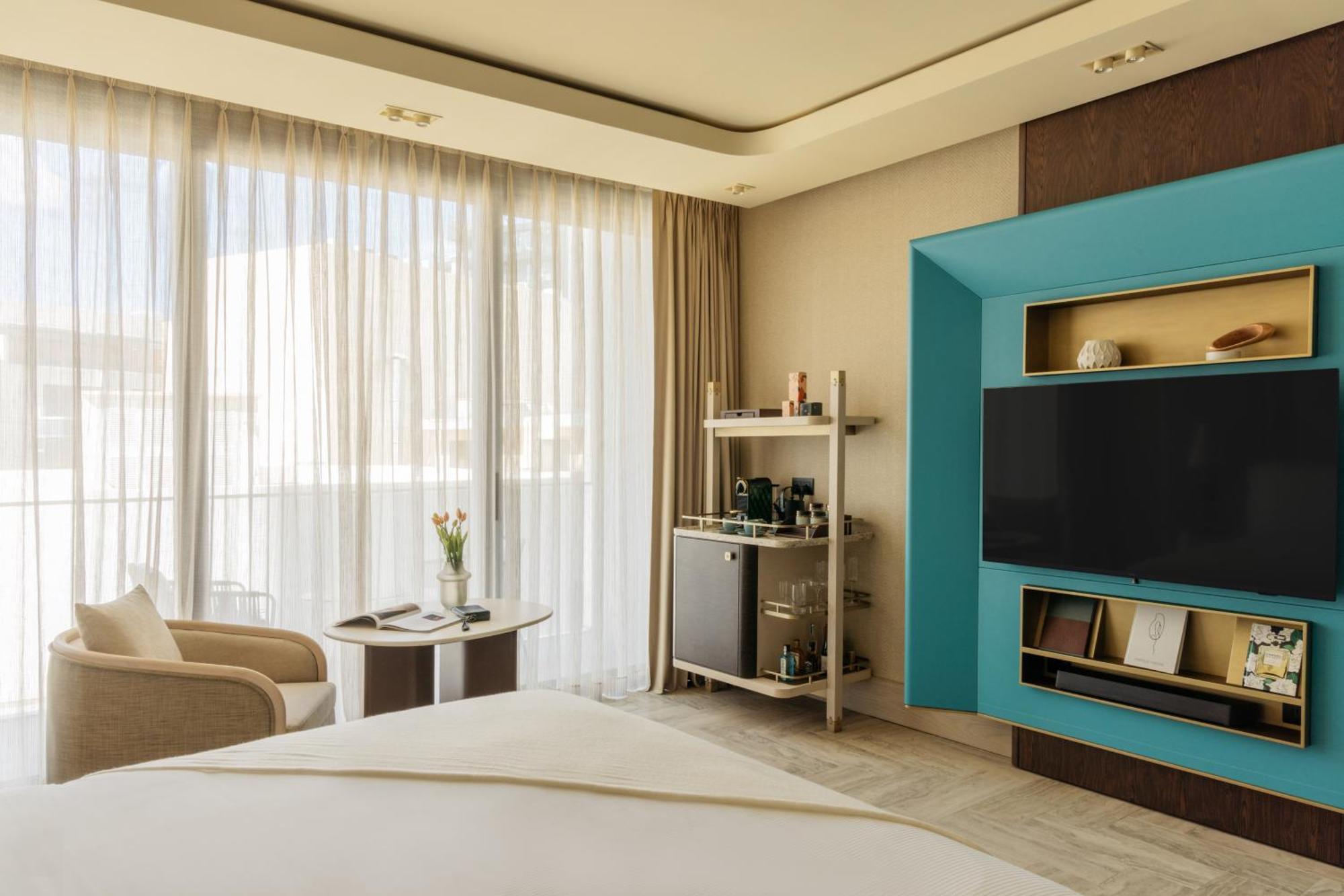 Me Malta By Melia Hotel Saint Julian's ภายนอก รูปภาพ