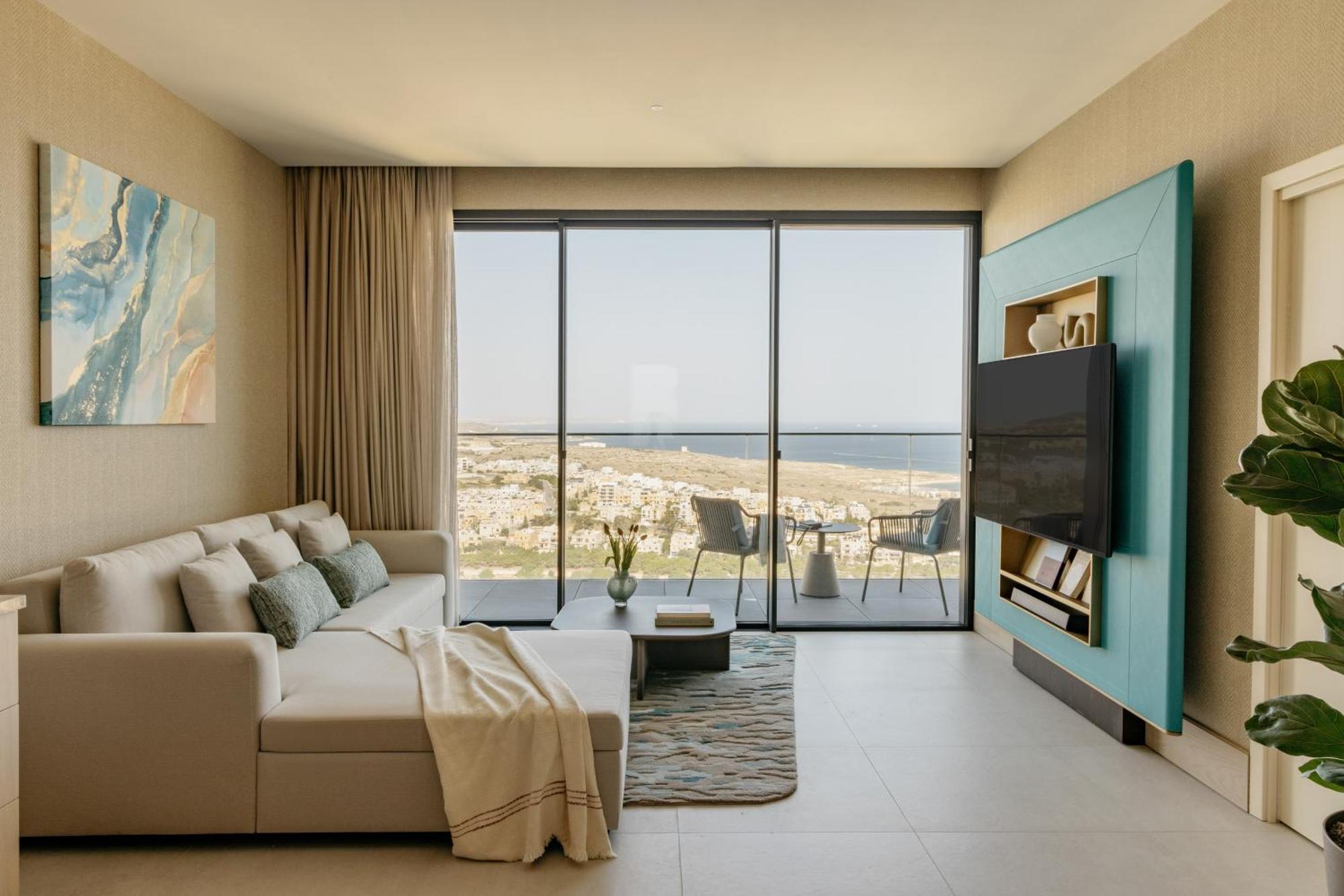 Me Malta By Melia Hotel Saint Julian's ภายนอก รูปภาพ