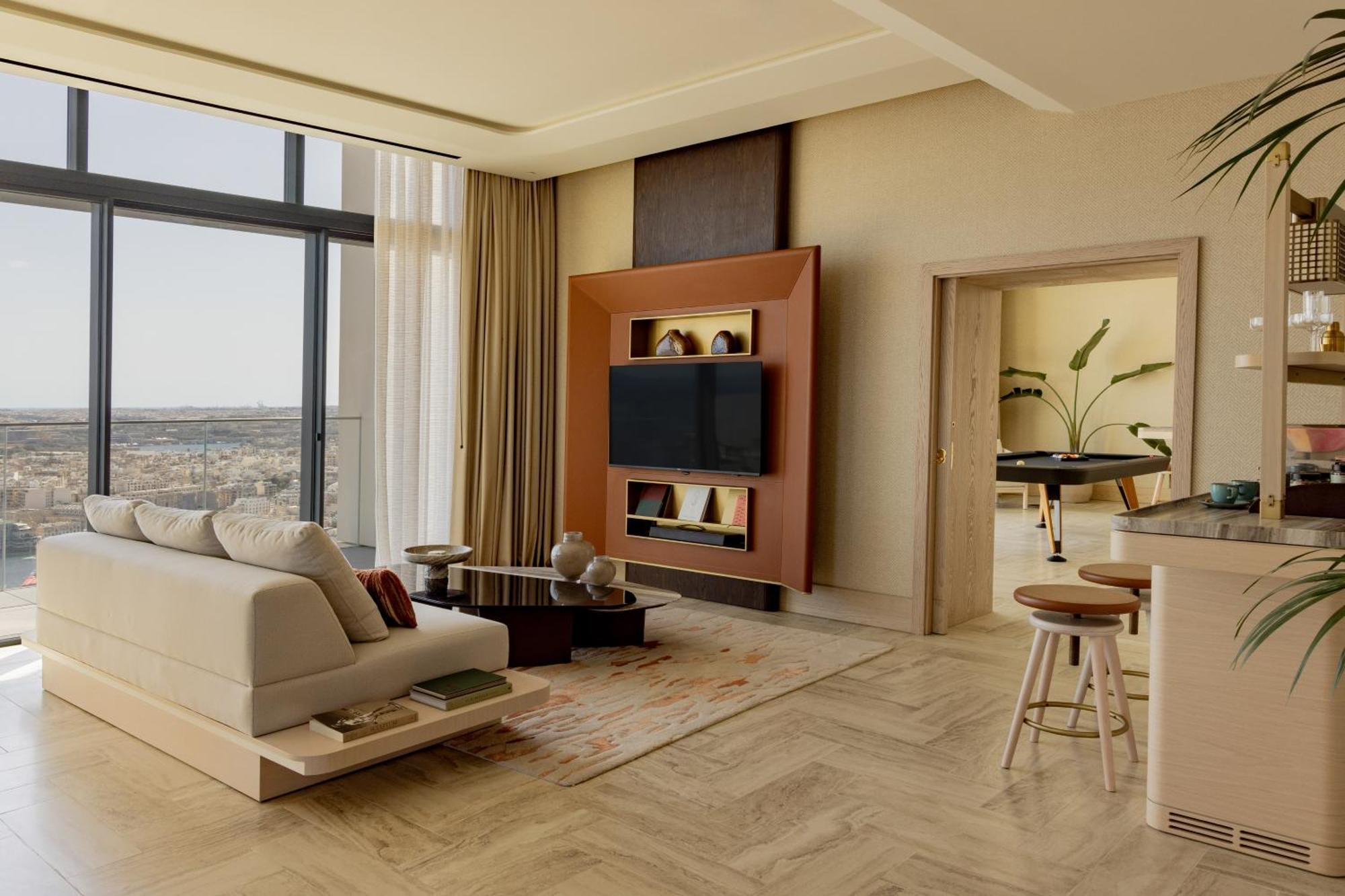 Me Malta By Melia Hotel Saint Julian's ภายนอก รูปภาพ