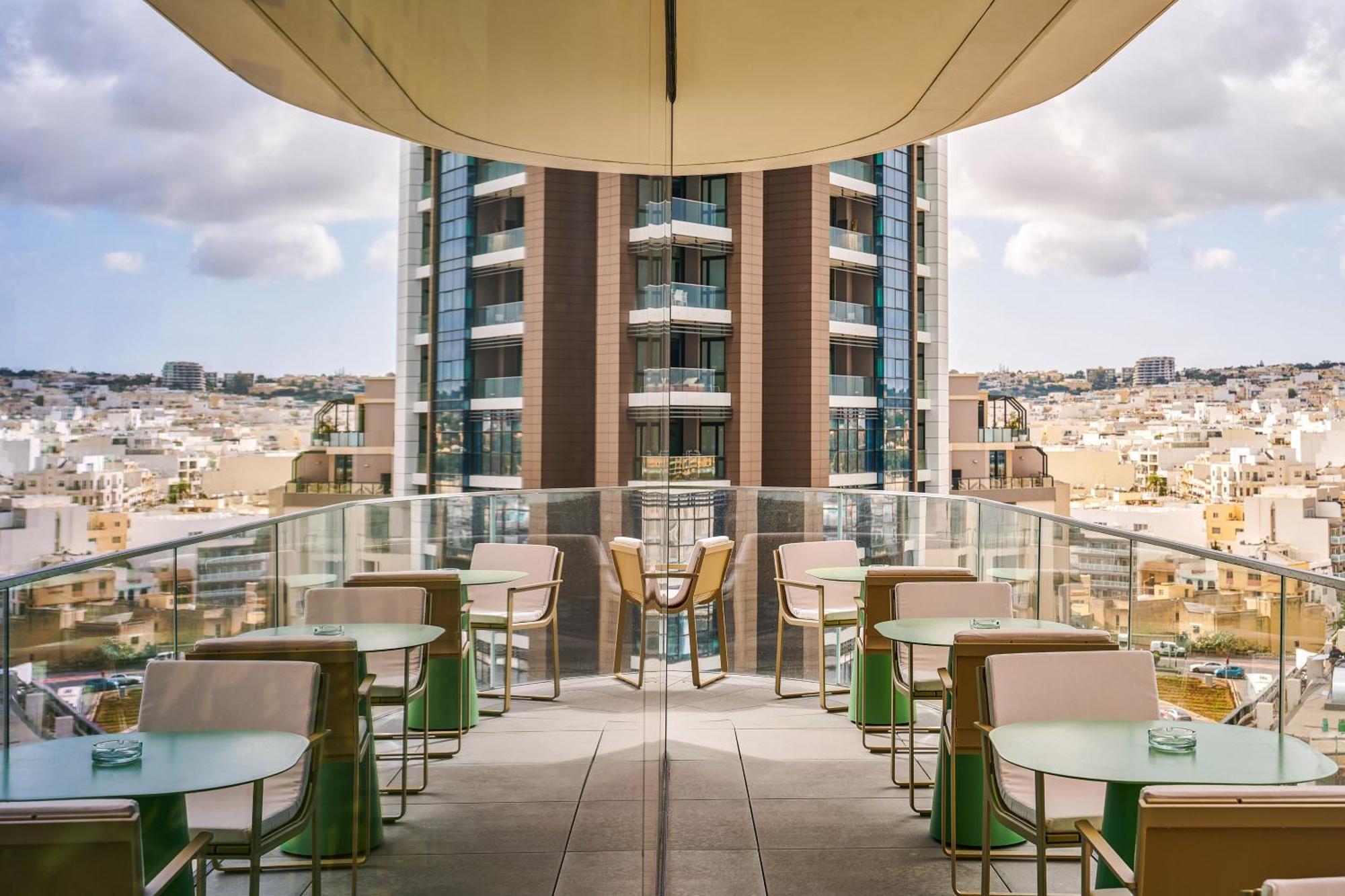 Me Malta By Melia Hotel Saint Julian's ภายนอก รูปภาพ