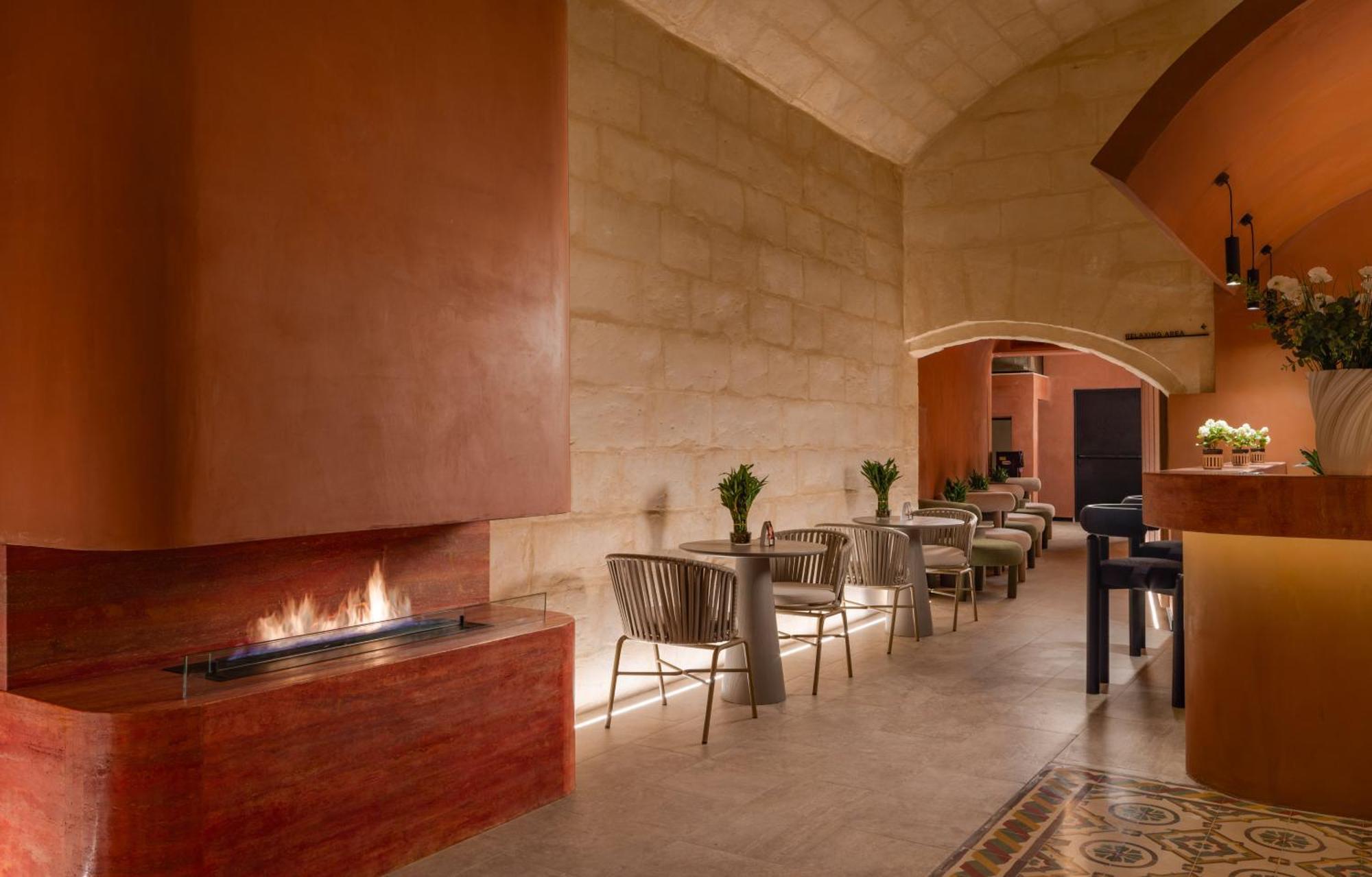 Me Malta By Melia Hotel Saint Julian's ภายนอก รูปภาพ